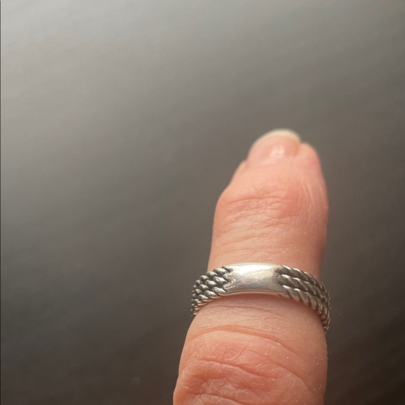 David Yurman Silver Ring with Blue Gemstone - Picture 5 of 5